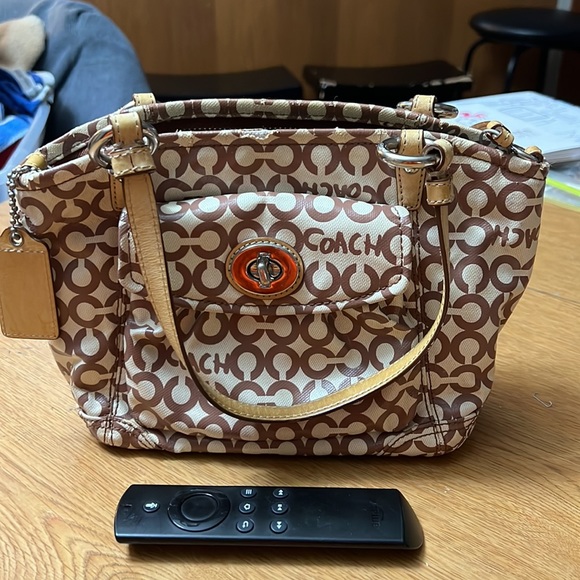 Cream and brown C’s mini purse - Picture 14 of 14